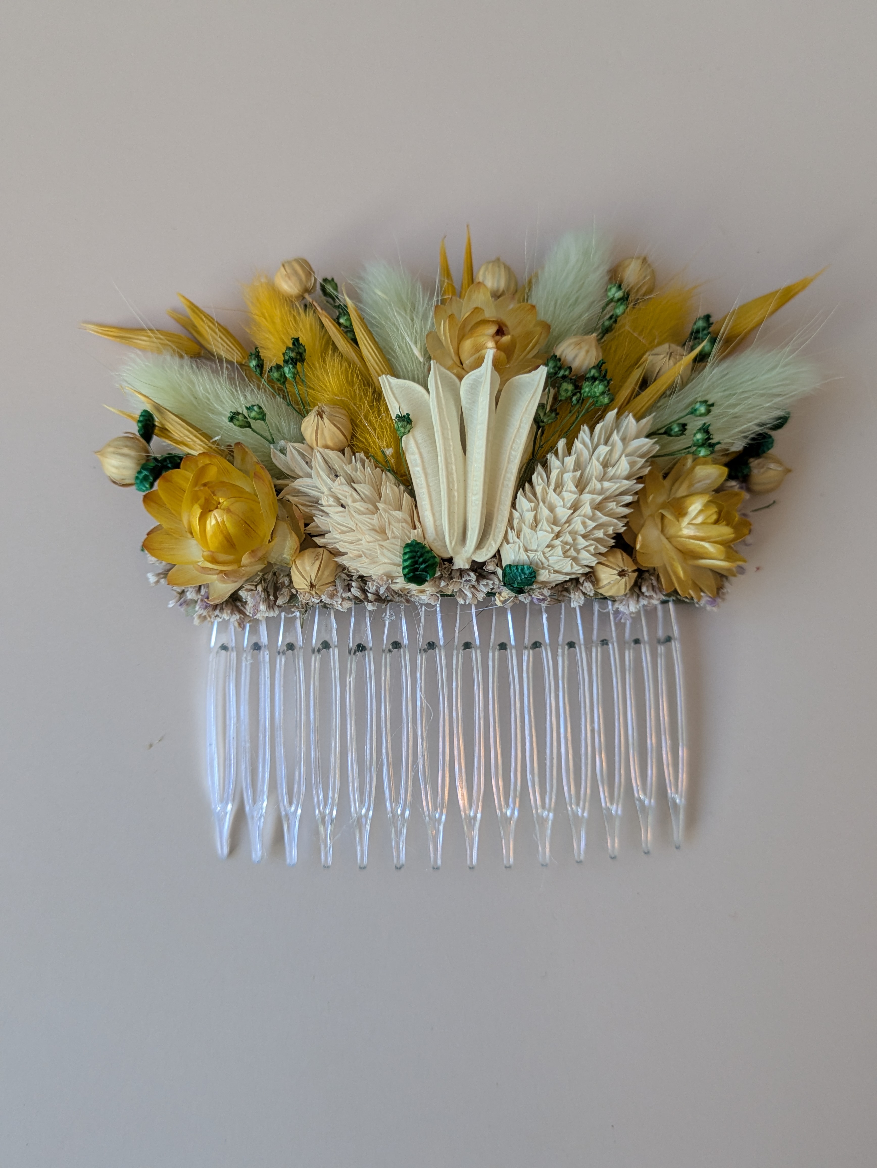 Peigne à chignon fleurs séchées 