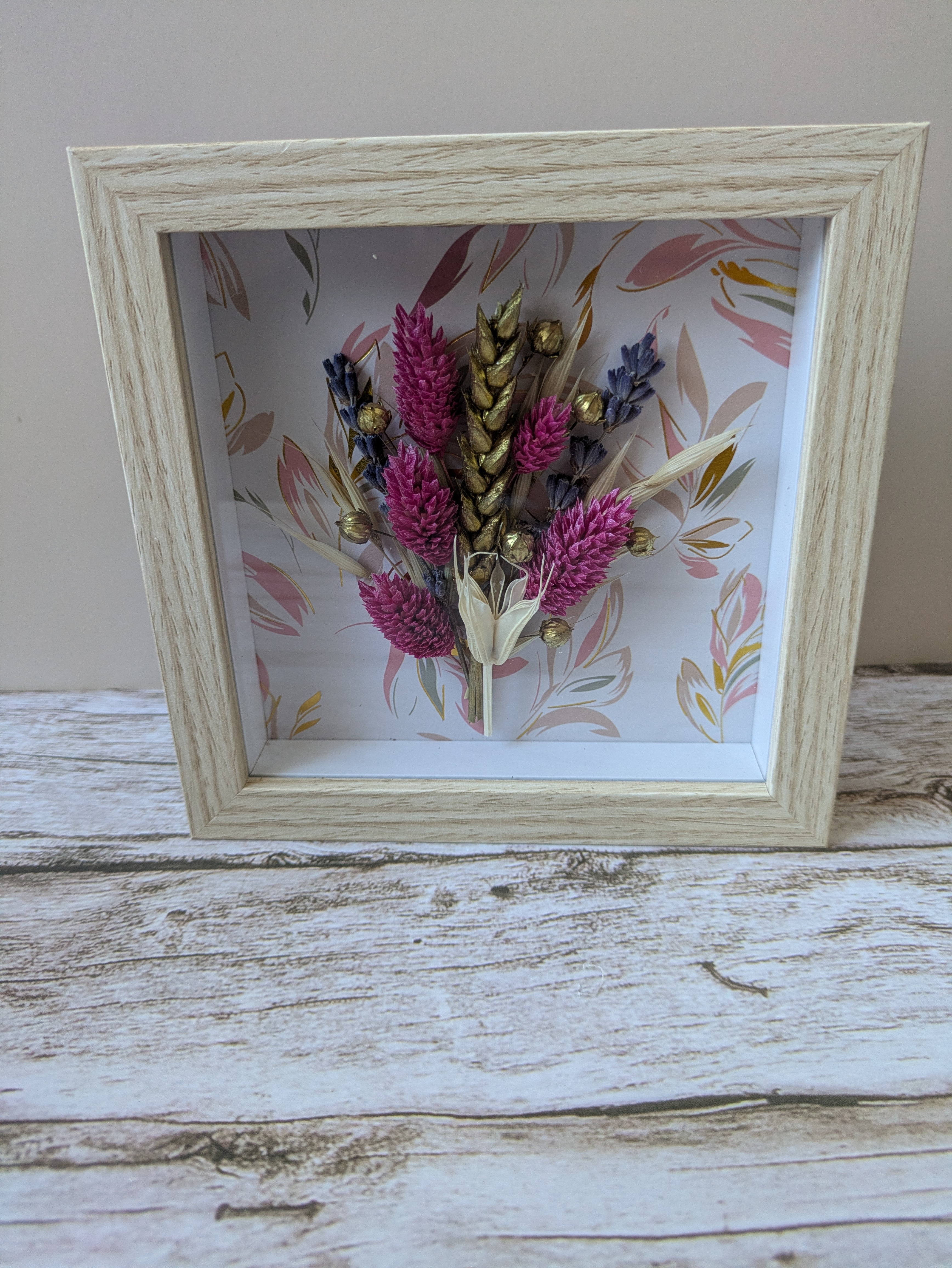 Cadre fleurs séchées plume